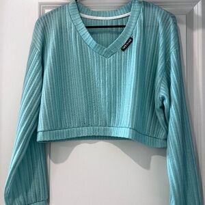 Women's clothing tops. Size 0. Turquoise